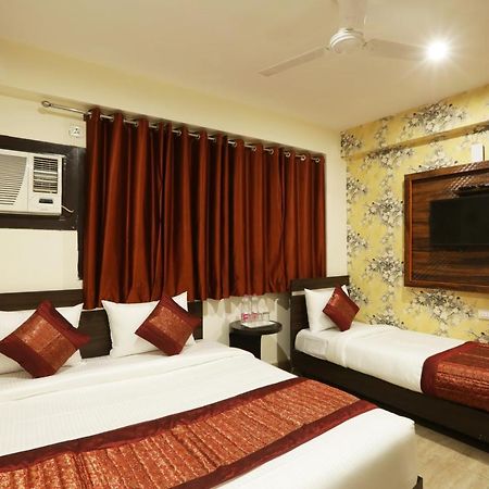 Hotel Airport Star Нью-Дели Экстерьер фото