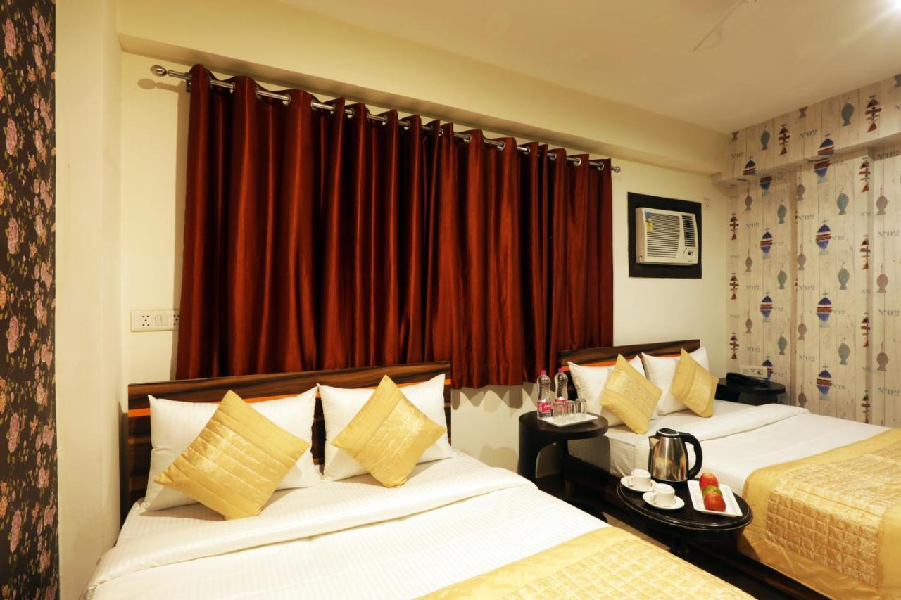 Hotel Airport Star Нью-Дели Экстерьер фото