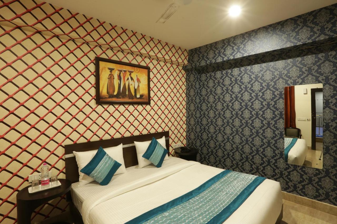 Hotel Airport Star Нью-Дели Экстерьер фото